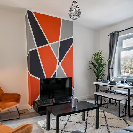 Hopetown Apartment-Modern 2 Bed With Free Parking Normanton  Extérieur photo
