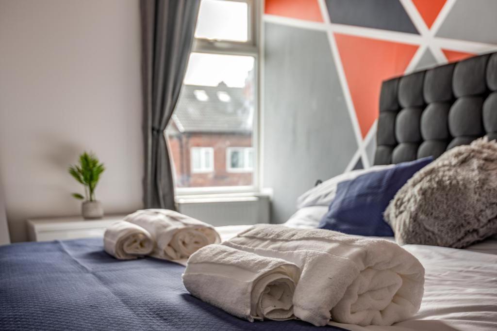 Hopetown Apartment-Modern 2 Bed With Free Parking Normanton  Extérieur photo